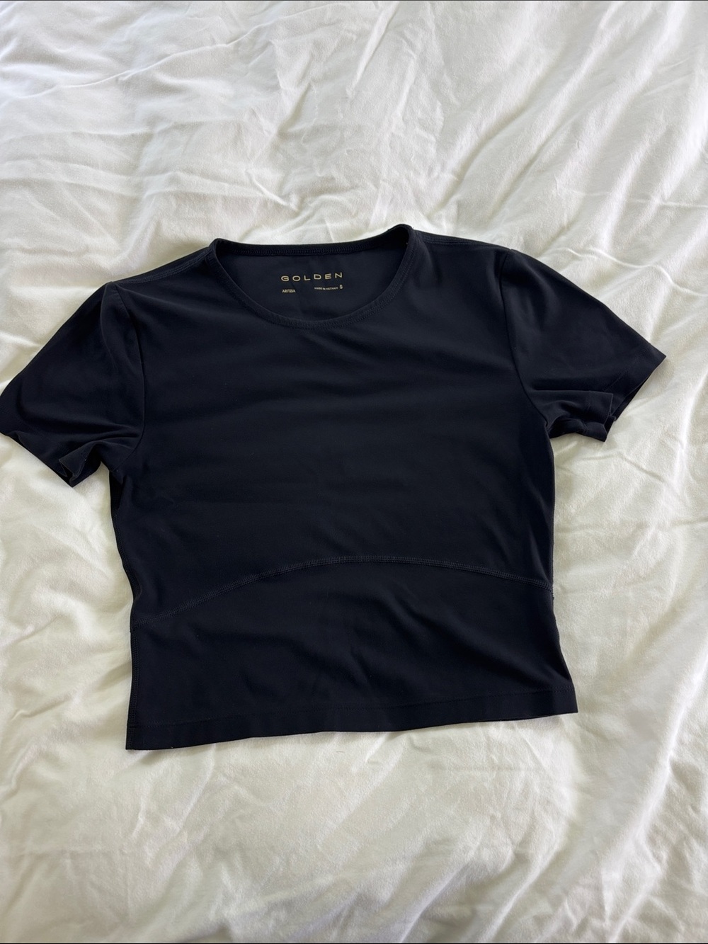 Aritzia Black Short Sleeve Performance Top